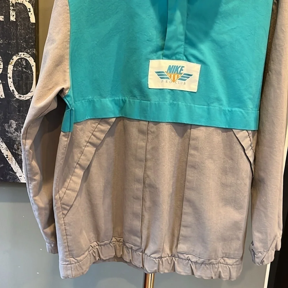 🕺🐠Vintage Nike Pro Club windbreaker half zip teal gray color block medium